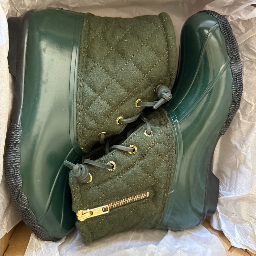 Green Quilted Rain Boots with Zipper